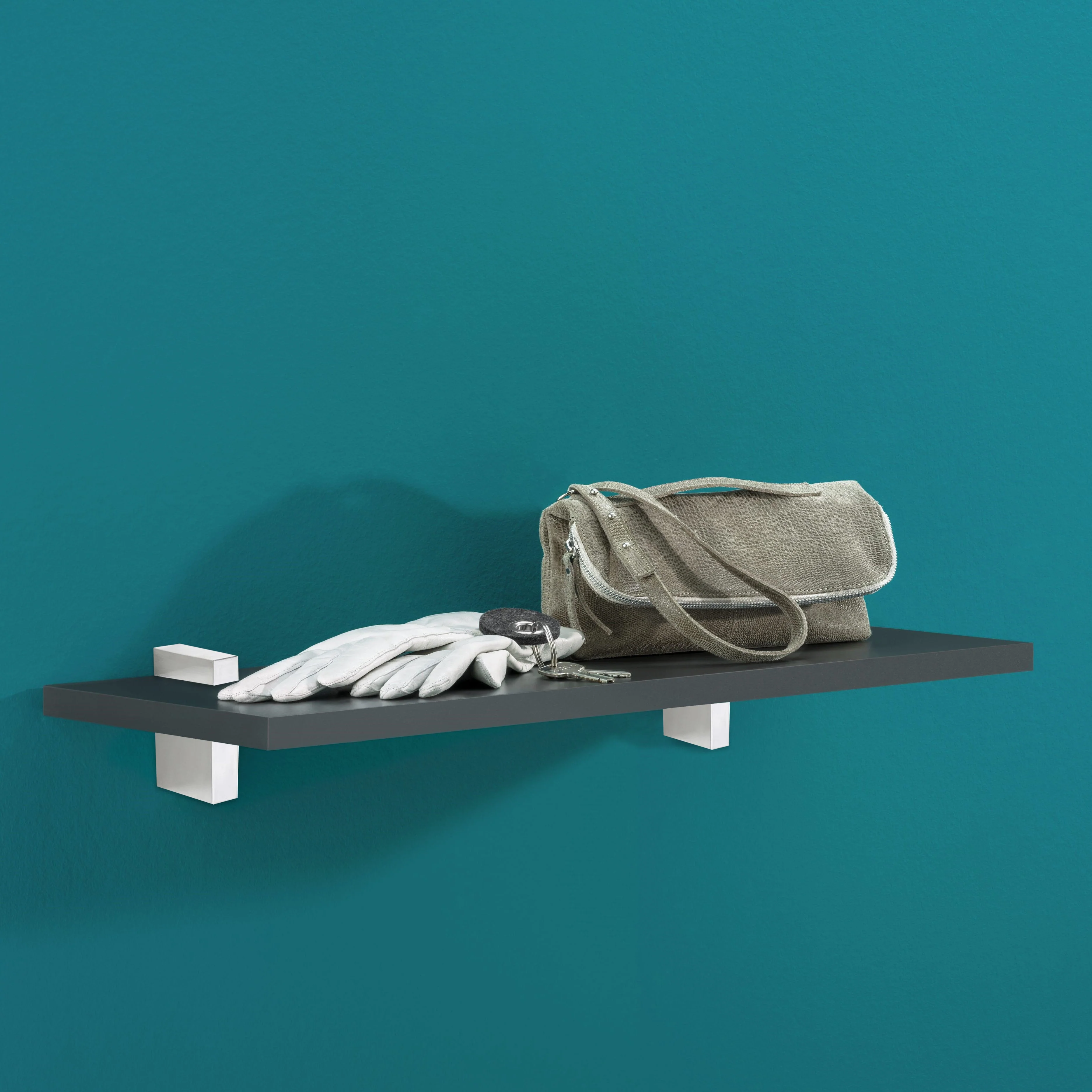 LITE Shelf and CUADRO Maxi Clip - Image 2