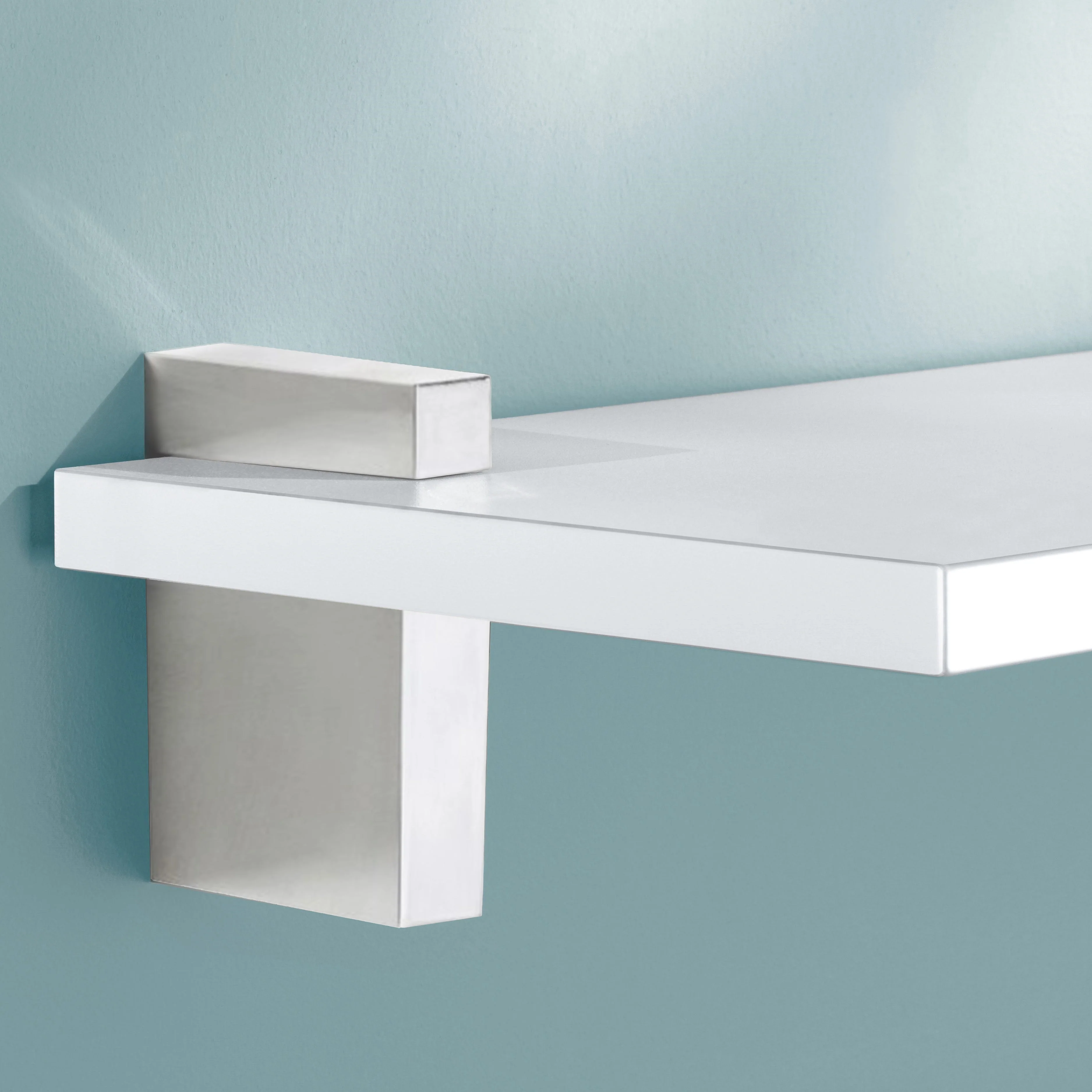 LITE Shelf and CUADRO Maxi Clip - Image 3
